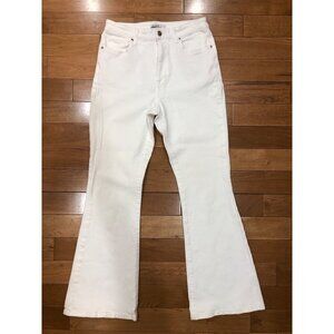 Elizabeth And James Organic Cotton High Rise Flare White Jeans Size 10